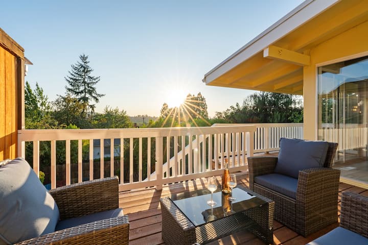 10 Blks To U Of O + Renovated 5br + Sleeps 14 - Eugene, OR