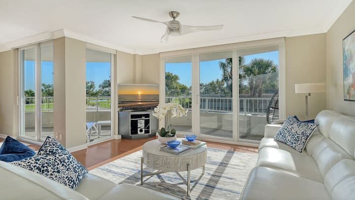 Coastal Elegance On Longboat Key Beach | 3-months - Longboat Key, FL