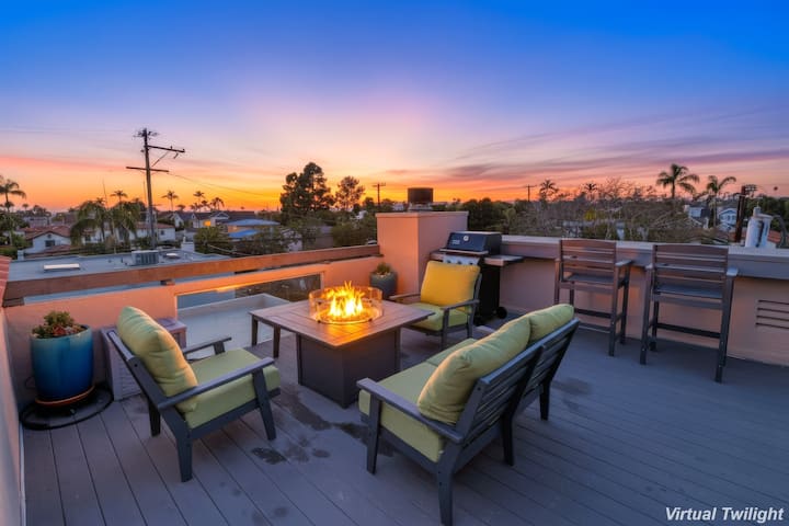 Charming 2-bedroom Condo With Rooftop Deck. - Coronado, CA