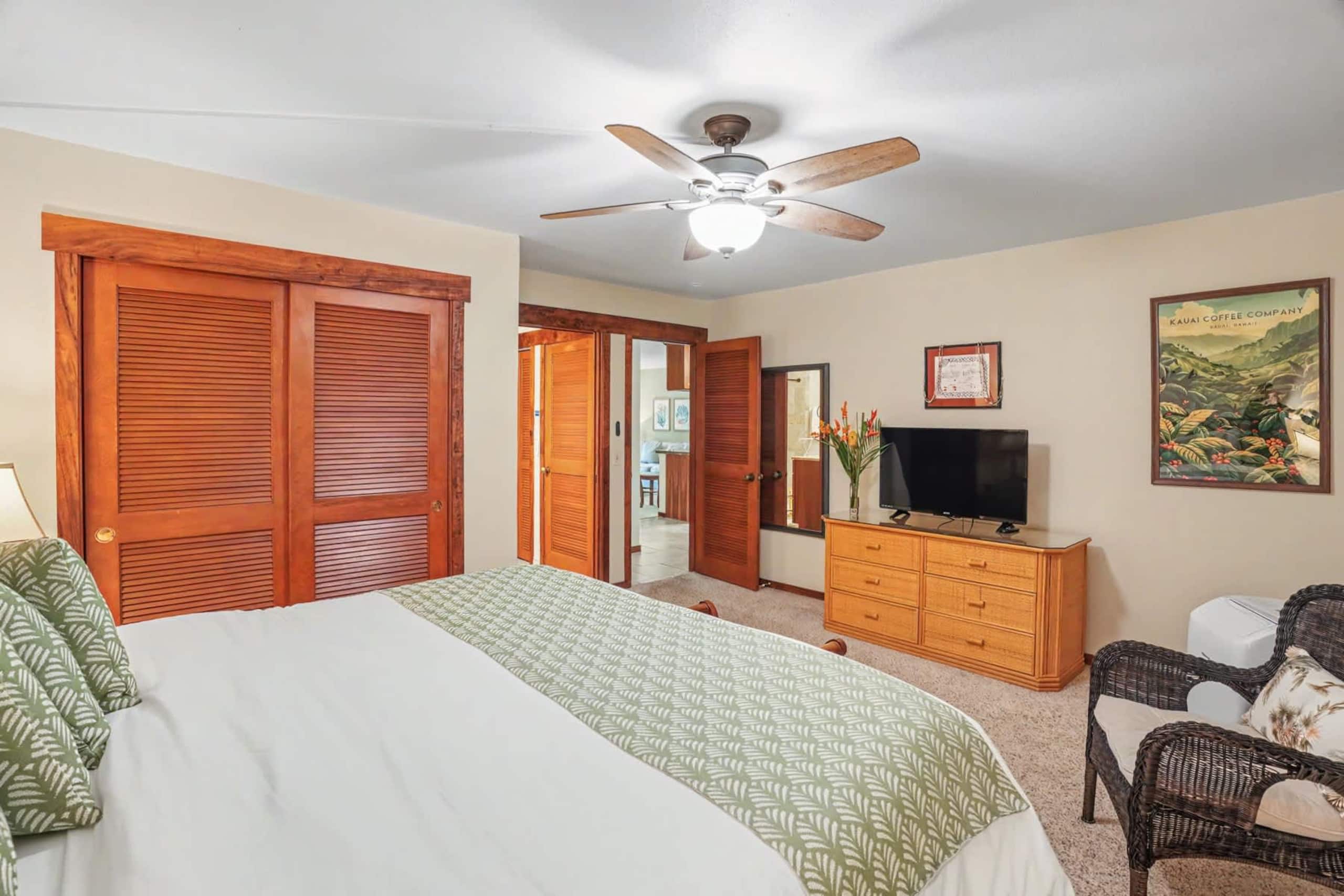 Condo in Koloa · ★4.8 · 1 bedroom · 3 beds · 1 private bath - Image 6