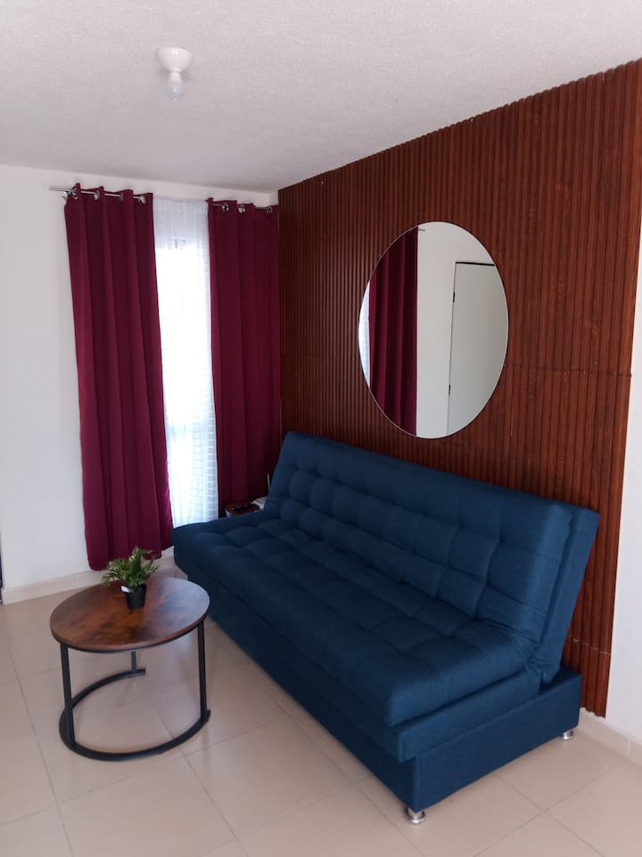 Casa En Privada Cerca De Plaza Via Alta - Salamanca