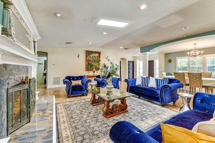 2 Private Pools! 2-acre Retreat Near Dtwn Sarasota - Sarasota