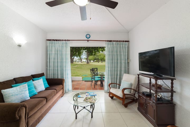 Figtree - Oasis On The Green In Rockley - Bridgetown