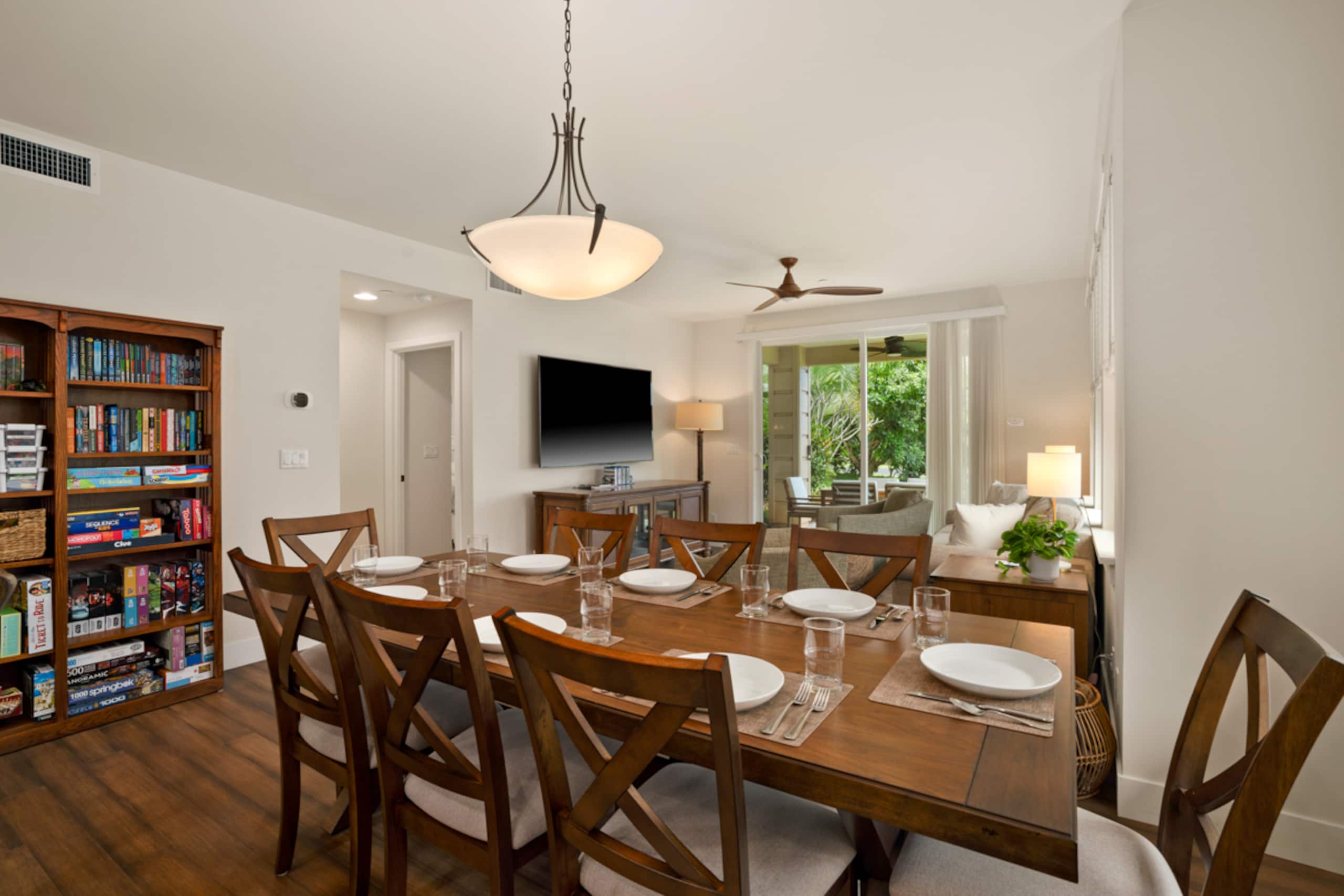 3BR Poipu condo, pool and beach gear - Image 12