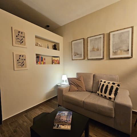 Popular Airbnb listing: Apartment + pool+ parking | comfortable & equipped in Guadalupe