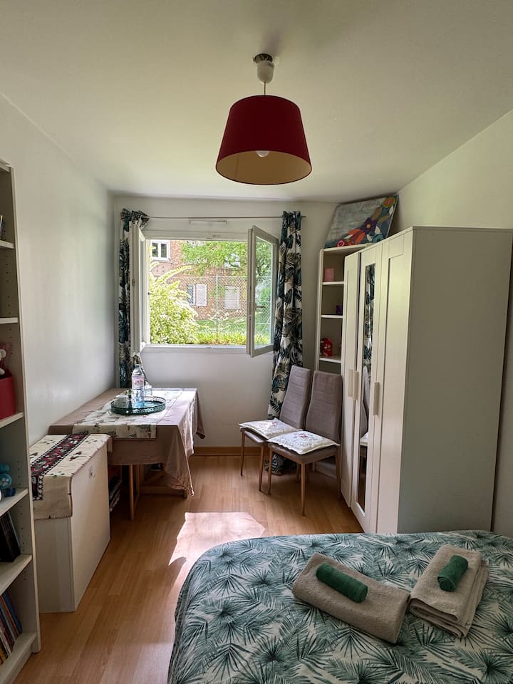 Chambre Vue Jardin Versailles Château à Pied - ベルサイユ
