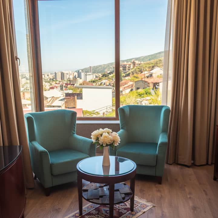 Krvl Hotel - Tbilisi