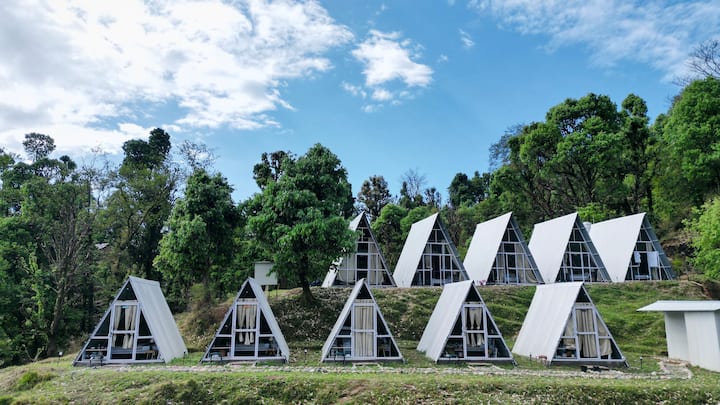 The Dhauladhar Estate|10 Cottages|by Cestlavie Str - Palampur