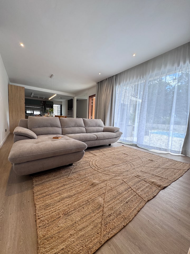 Chill Out Villa-3br Villa•8 Min Walk To The Beach• - Maurice