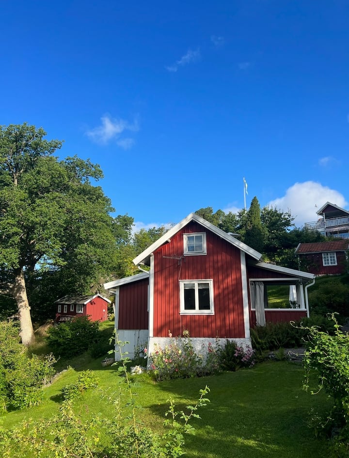 Lantligt Sommarhus Ulvesund Bohuslän M Havsutsikt - Ljungskile