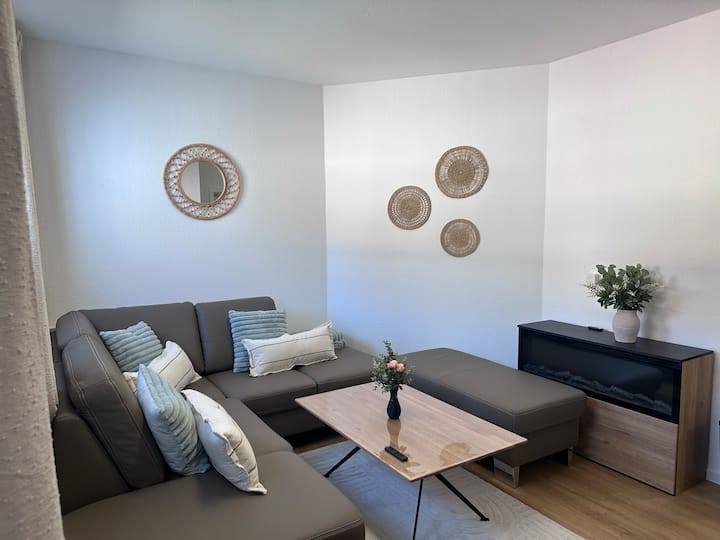 Moderne Wohnung Mitten In Neustadt/aisch - Neustadt an der Aisch