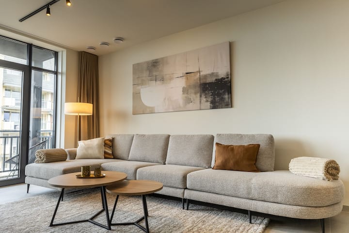Breezy Central Family Apartment - Cadzand