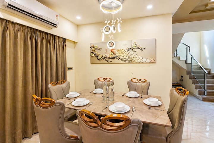 Zayaan Villa - Lonavala