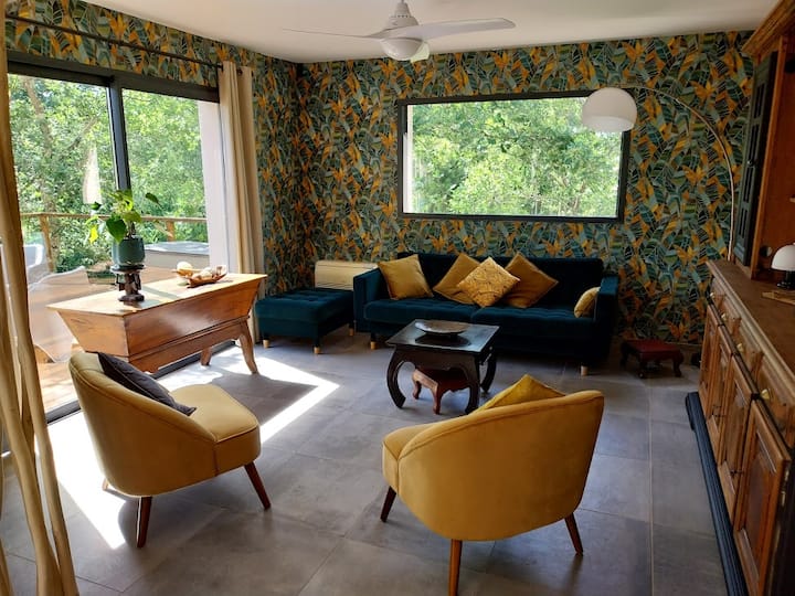 Maison Idéale Située Dans Un Cadre Verdoyant. - Allègre-les-Fumades