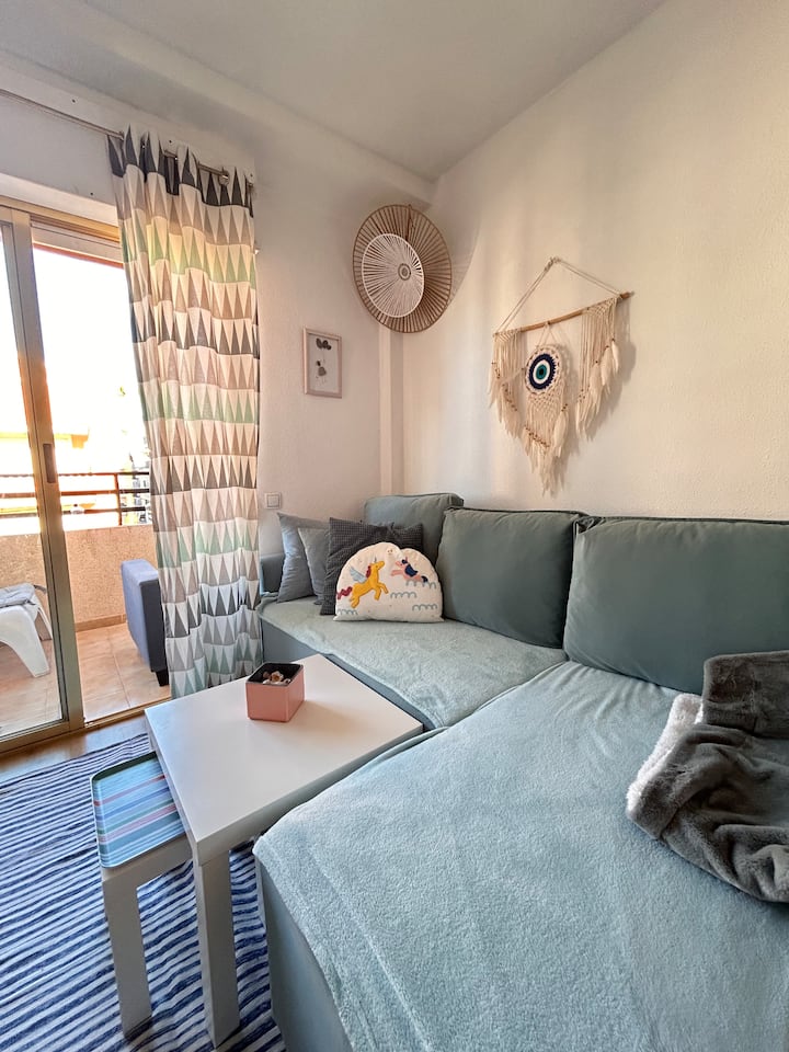 Sea&balcony / Studio Enj-oy - Santa Pola
