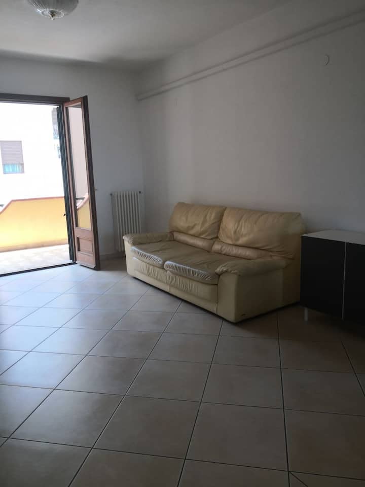 Casa Con Giardino, Ideale Per Famiglie E Relax. - Fonni