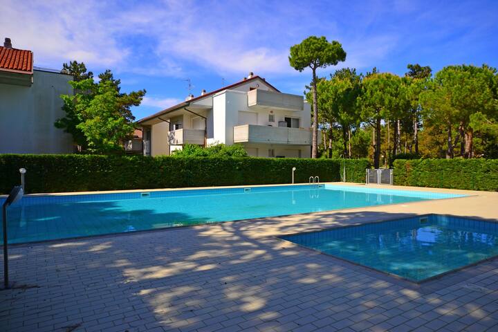 Appartement Accueillant Avec Piscine Et Solarium - Lignano Sabbiadoro