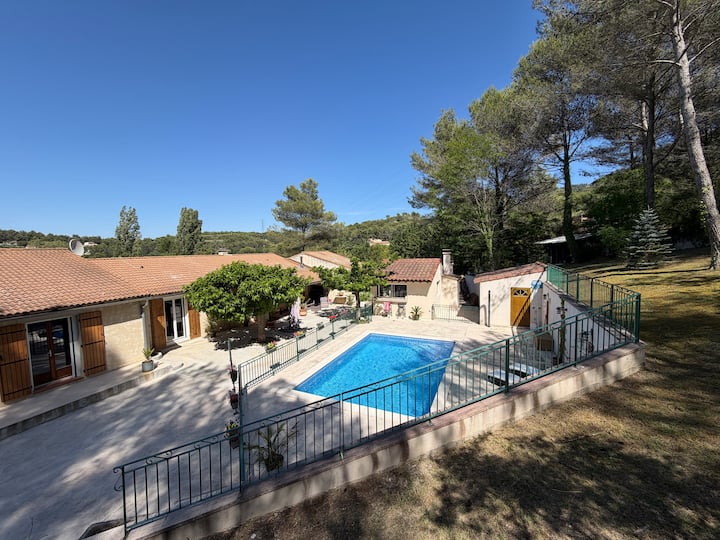 Grande Villa Dans La Campagne Aixoise Avec Piscine - Bouc-Bel-Air