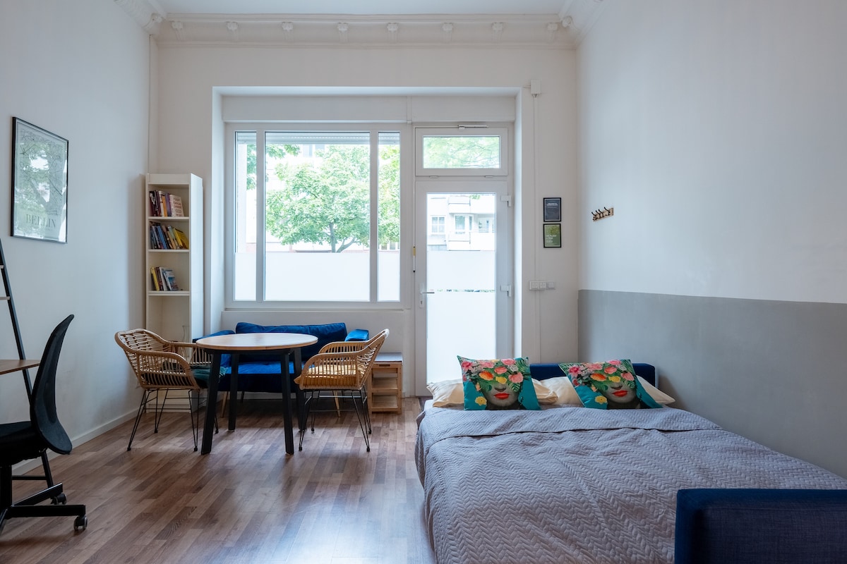 Modern apartment in Mitte