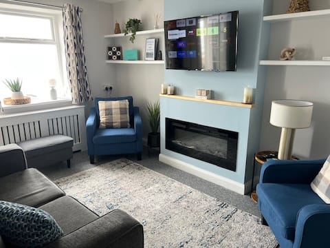 Successful Airbnb property: MourneTide Seaside Cottage 2, foot of the Mournes in Newcastle