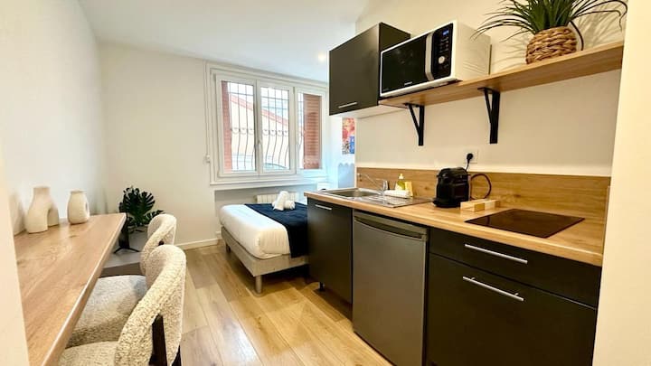 Montaland 2 - Studio - Gratte Ciel - Villeurbanne