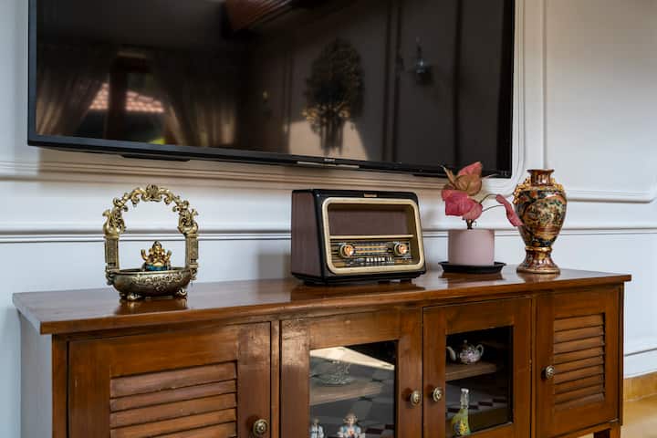 Living room 1 image 11