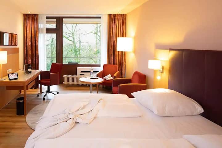 Dolce Bad Nauheim | Superior Room | Spa Retreat - Bad Nauheim