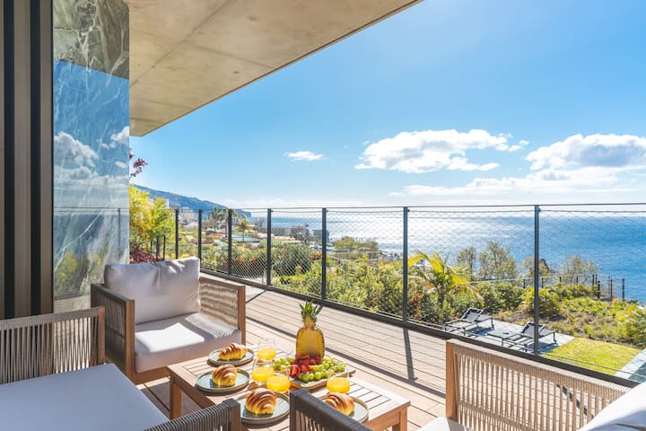 The Elements Of Savoy By Atlantic Holiday - Funchal