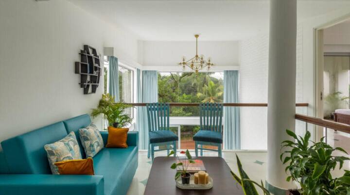 Living room image 6