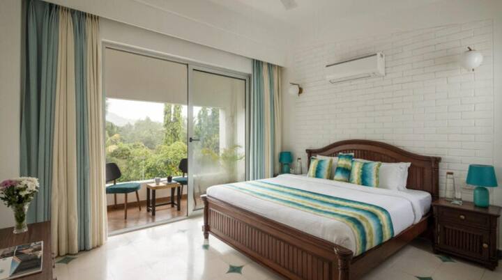 Bedroom 1 image 1