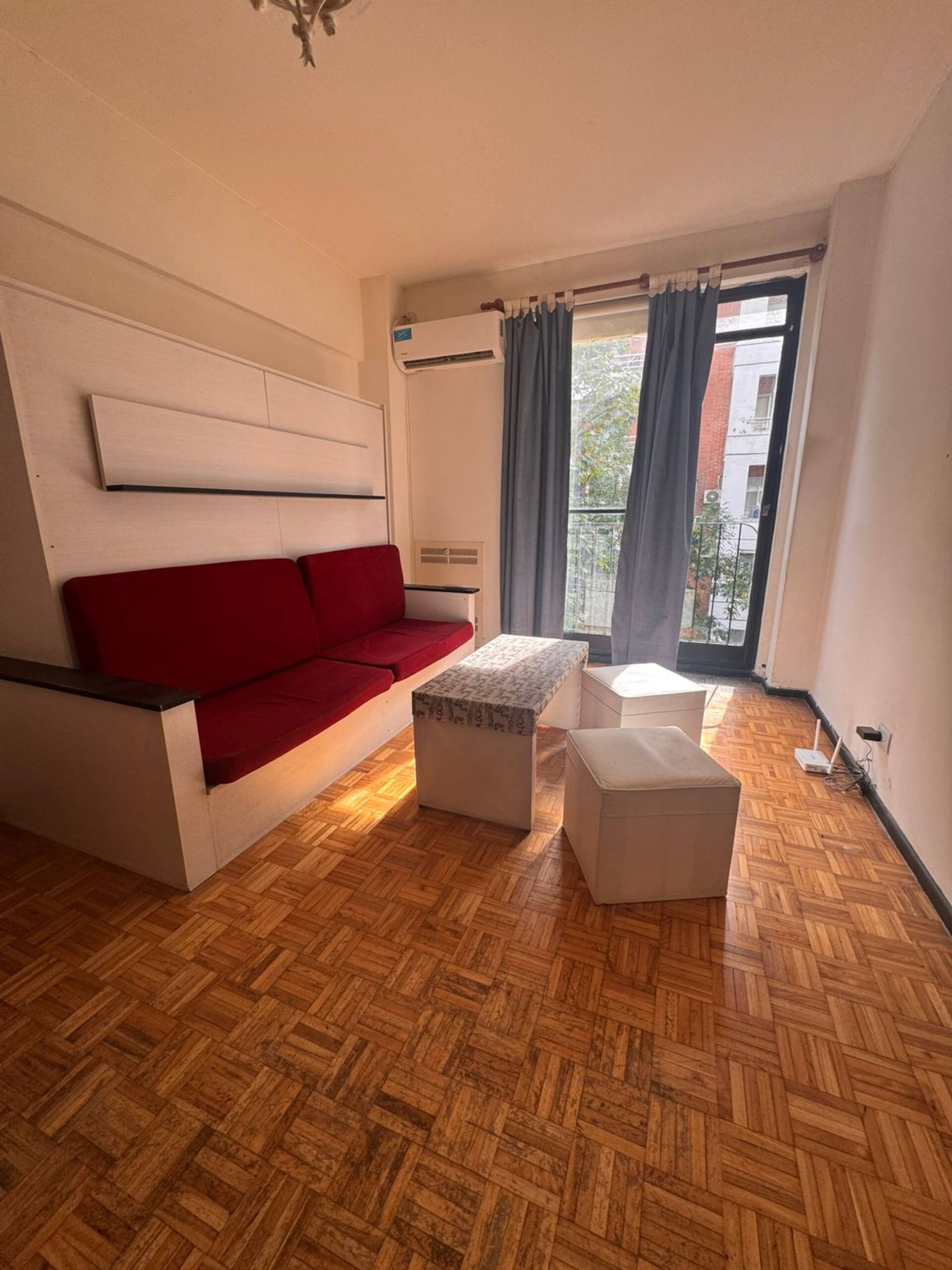 Kitnet mobiliada em Recoleta