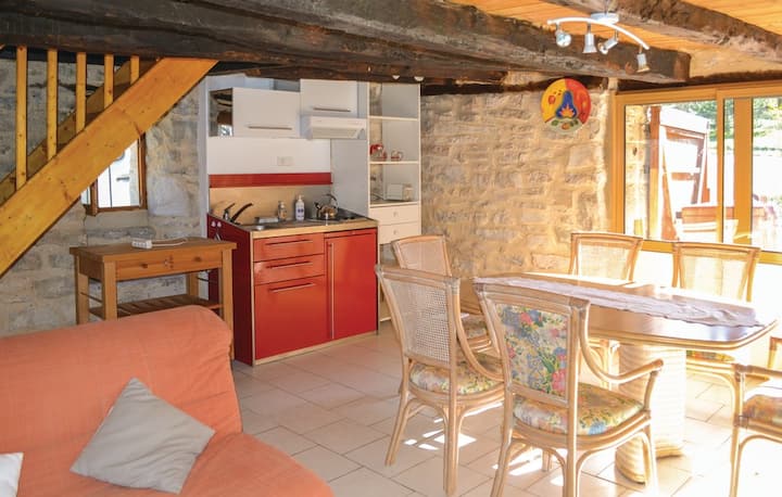 Gîte à Padirac (2 Adultes + 1 Enfant) - France