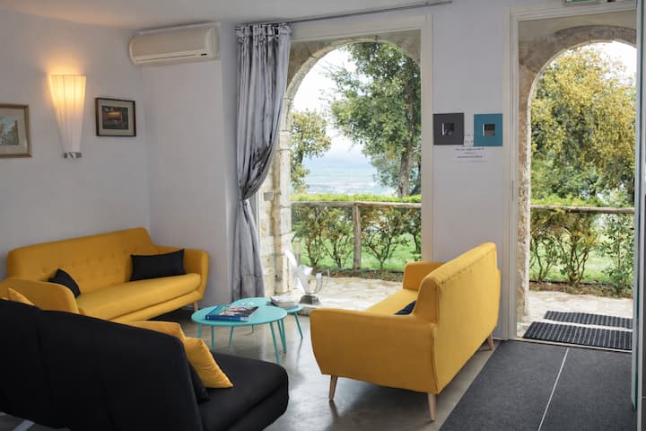 Exclusive Panoramic Tuscan Villa - Pool + Jacuzzi - Montecatini Terme