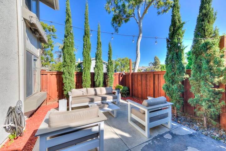 Beachside Escape | 2br + Office + Garage + Patio - San Clemente, CA