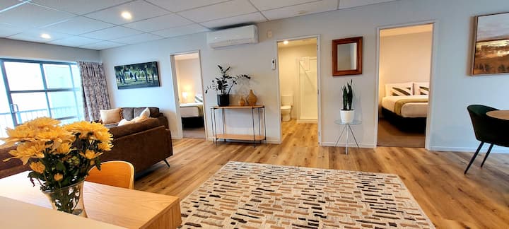 Modern Centrally Located 2-bedroom Apartment - 基督城