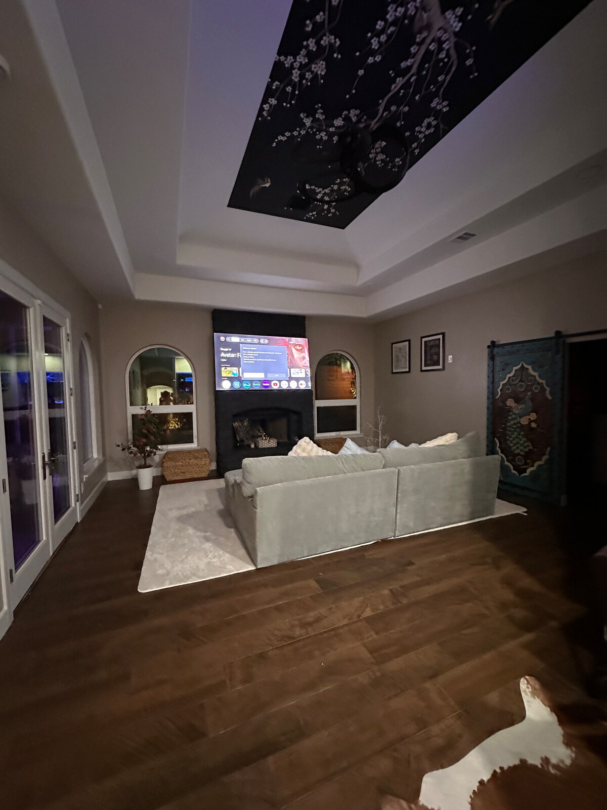 Stylish Austin Ranch |Hot Tub· Fire Pit ·Sleeps 10