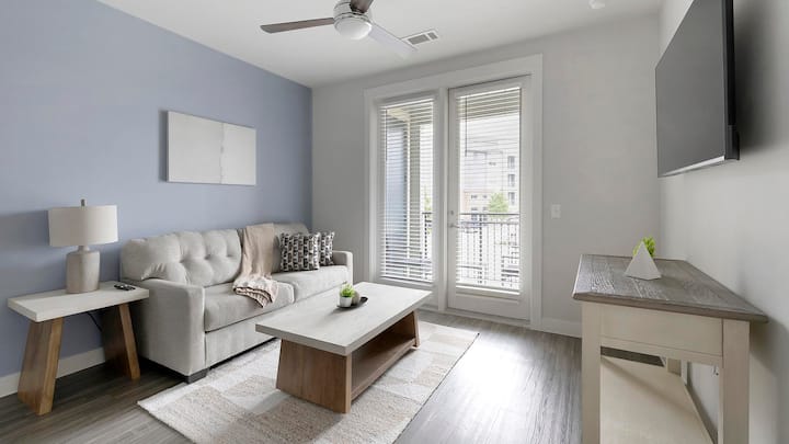 Landing | Incredible 1bd, Game Room, Gym - Euless, TX