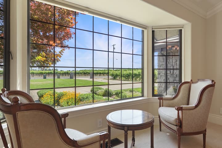 Private 10-acre Vineyard Estate W/ Pool - Lodi, CA