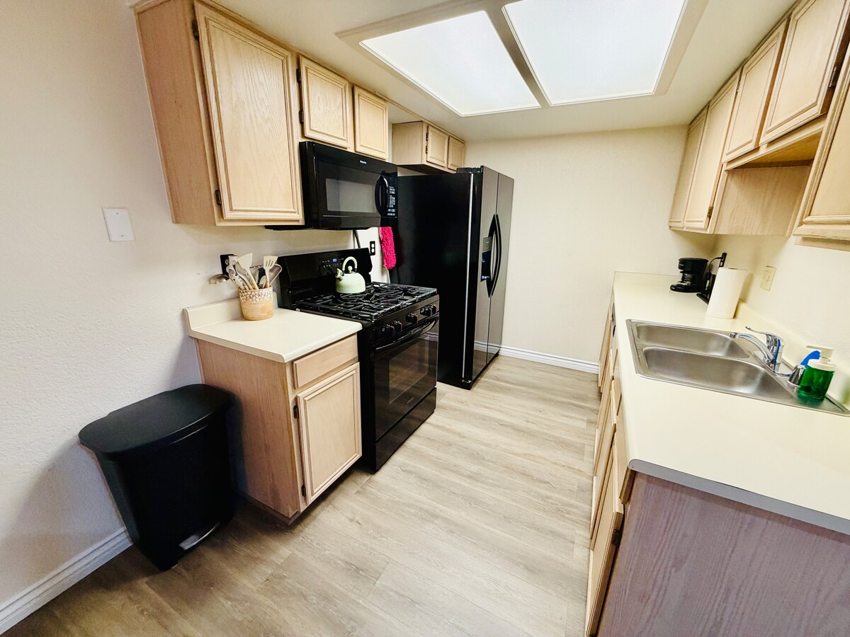 Cozy Vegas Townhome