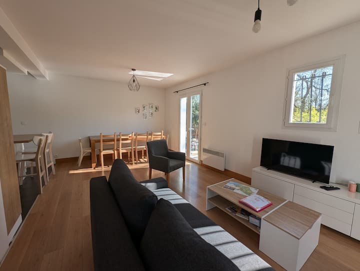 Maison Cosy Avec Piscine, Nature à Cambo Les Bains - Cambo-les-Bains