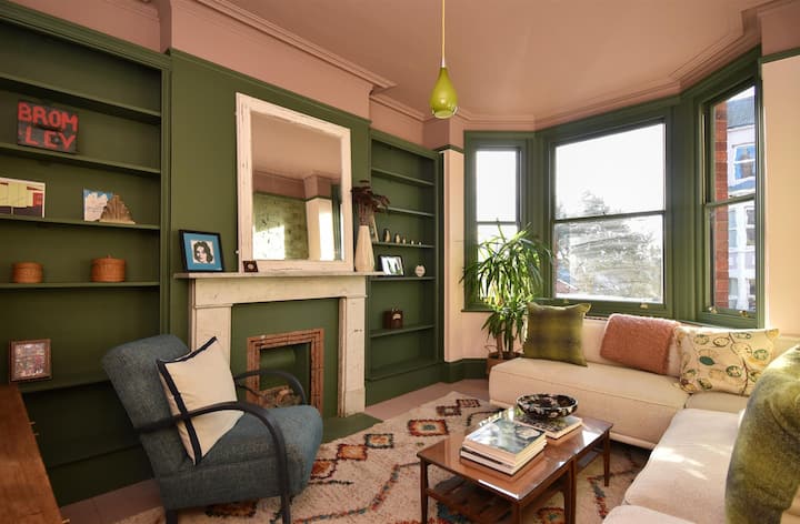 Cosy Home With Parking Close To Hastings Old Town - Hastings