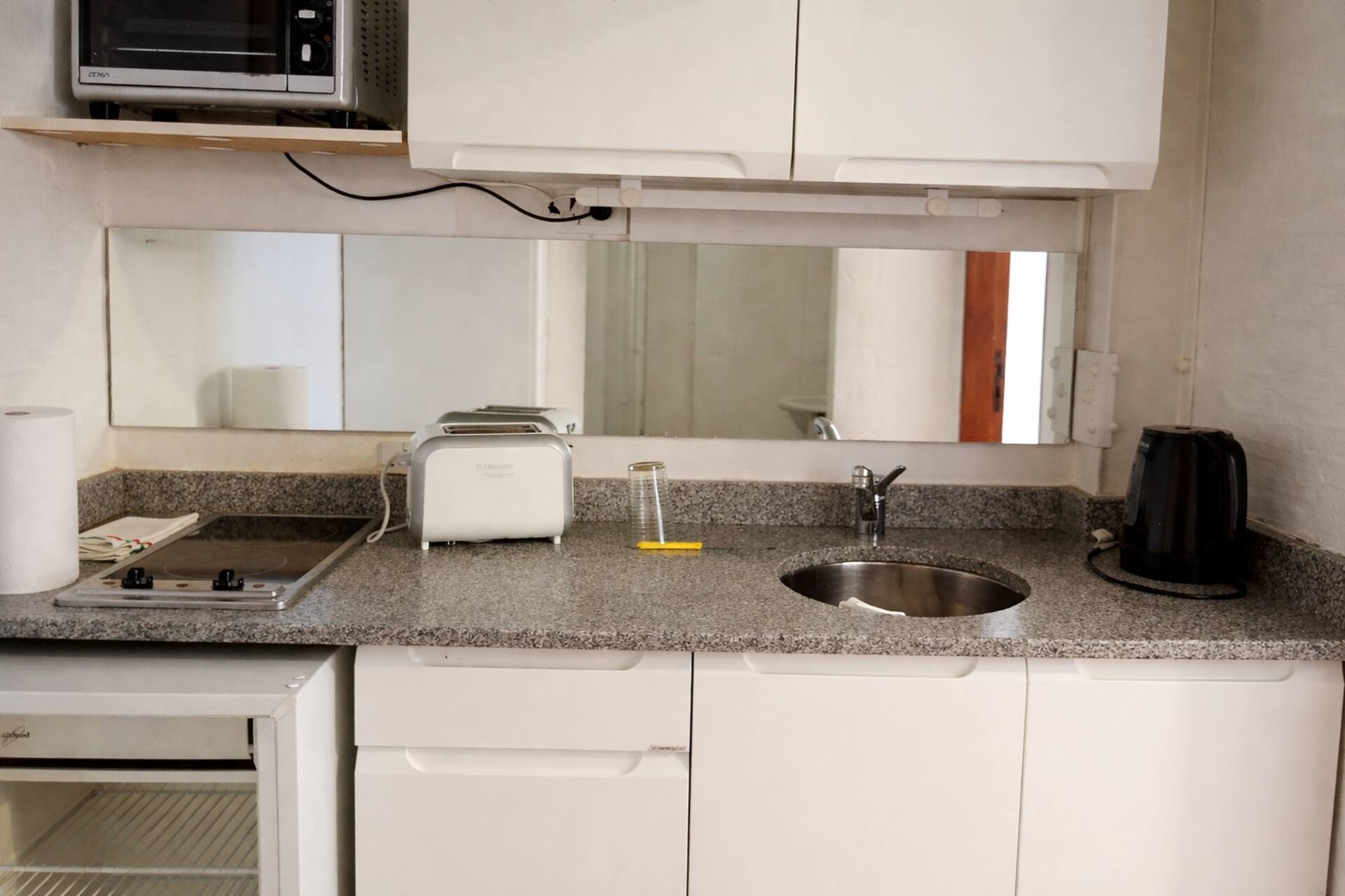 Studio apartment with balcony in Retiro