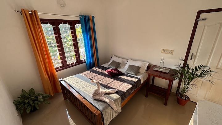 Homestay Inn Munnar - Munnar