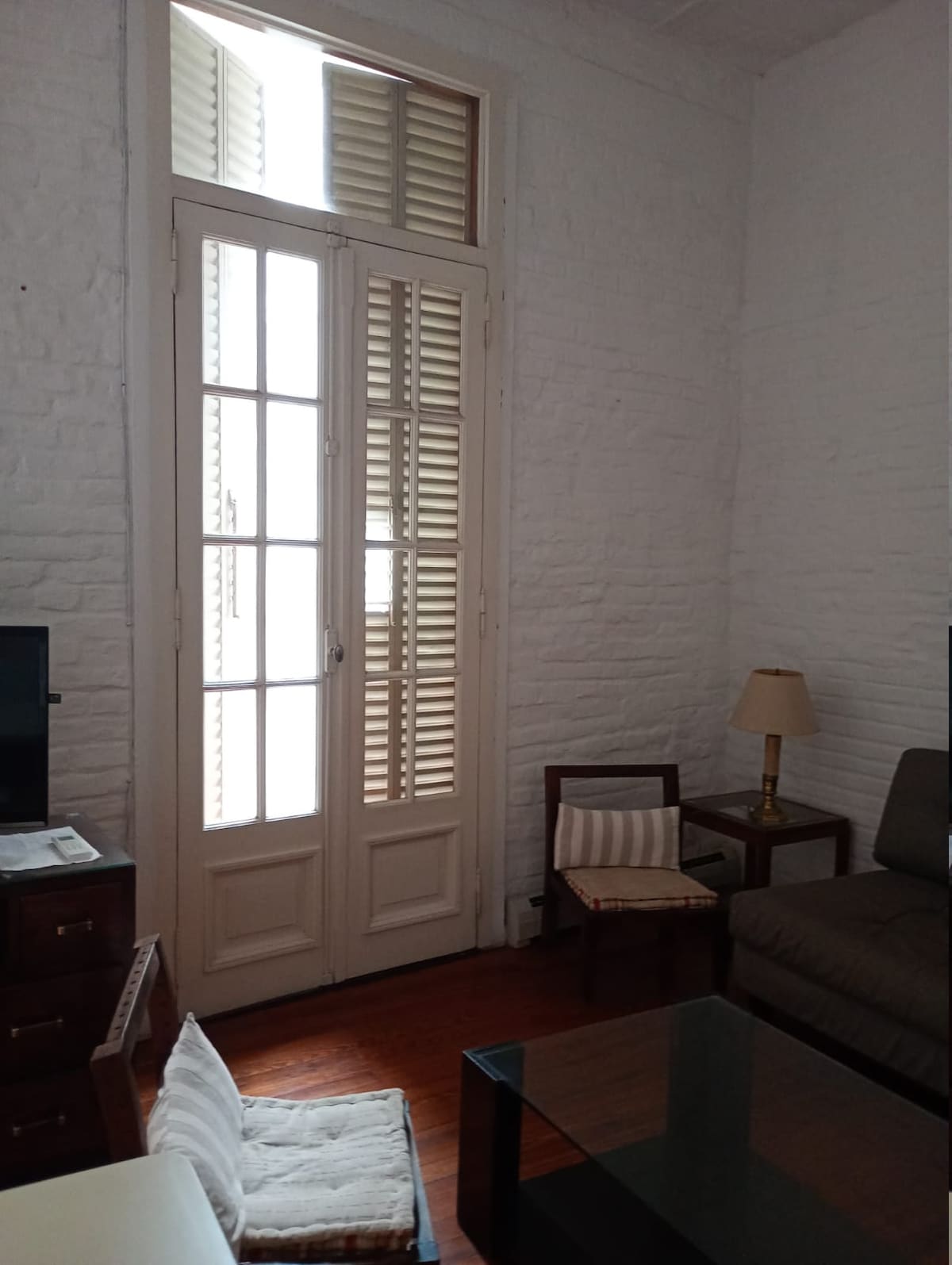 Studio apartment with balcony in Retiro