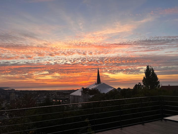 Vue Mer Imprenable - Cocon Calme 5 Min Du Centre - Deauville