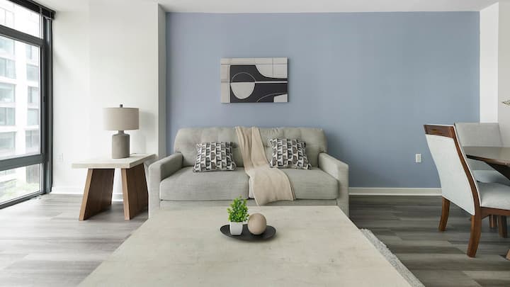 Landing | Stylish 2bd, Courtyard - Washington, DC