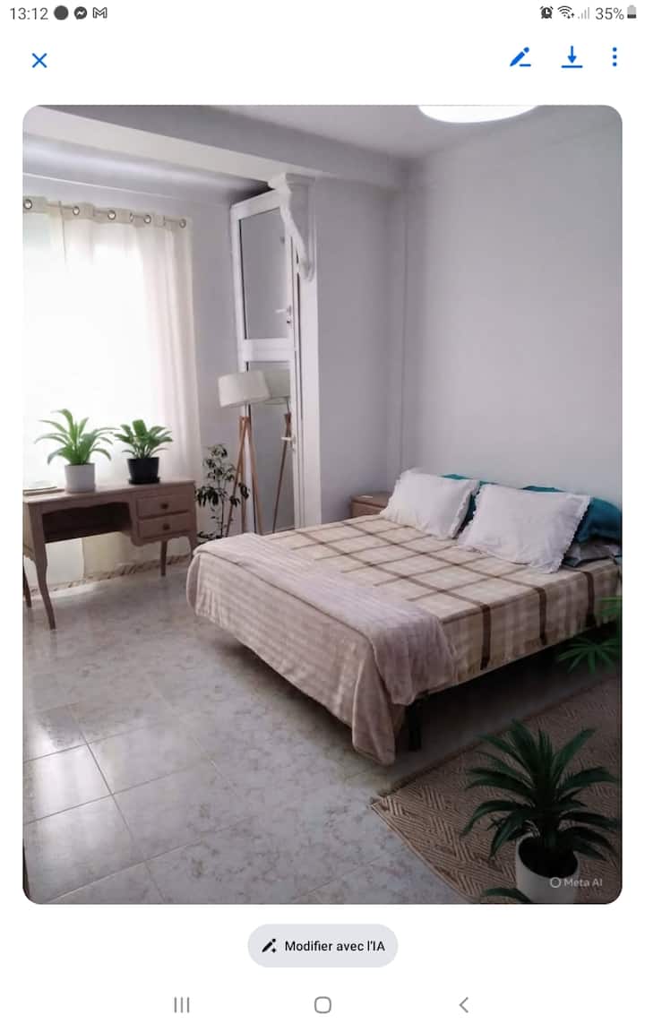 Chambre Cosy Et Lumineuse Pour Un Espace Feminin - Algiers [El Djazaïr]