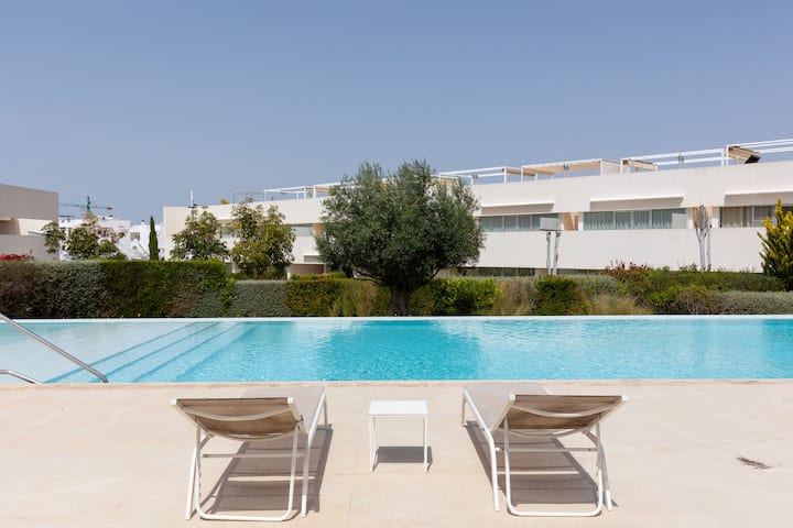 The Pink Lagoon House. Piscina Infinita Y Parking - Costa Blanca