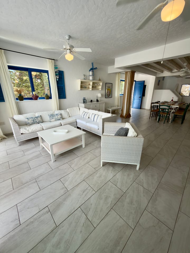 Mykonian Aura | Luxury Spacious Villa With Pool - Protaras