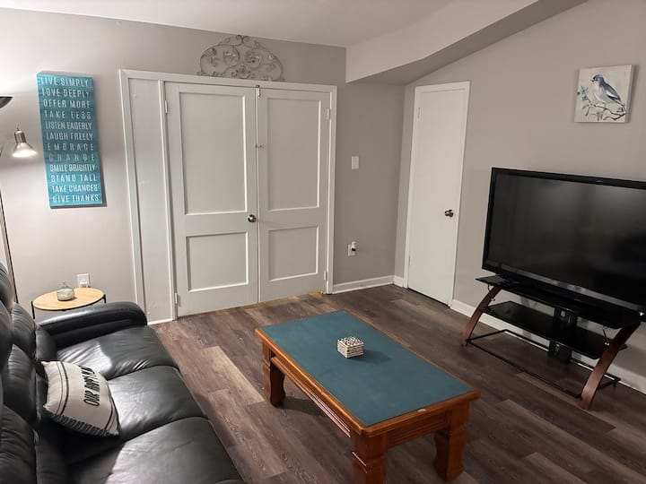 House Near Lsu, Hospitals, And Grade Schools - バトン・ルージュ, LA